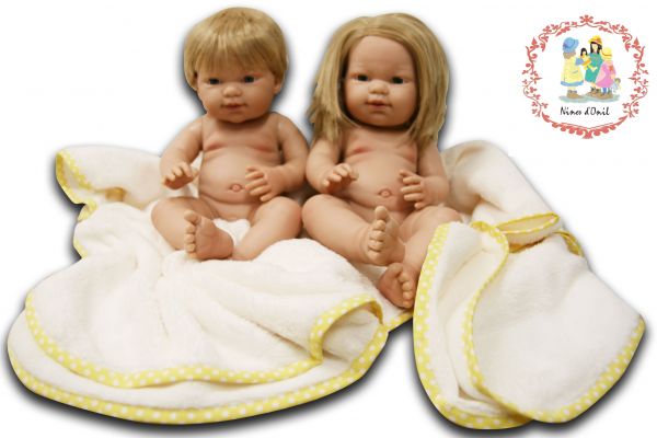 Európai Baba - lány, hajas, fürdethető, 37 cm 24 hó+